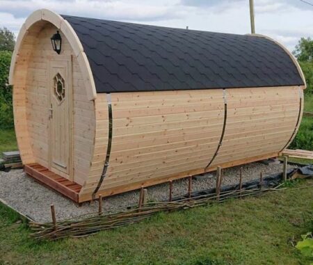 TONNEAU PLAT 4m80 - habitat insolite 2 /4 personnes