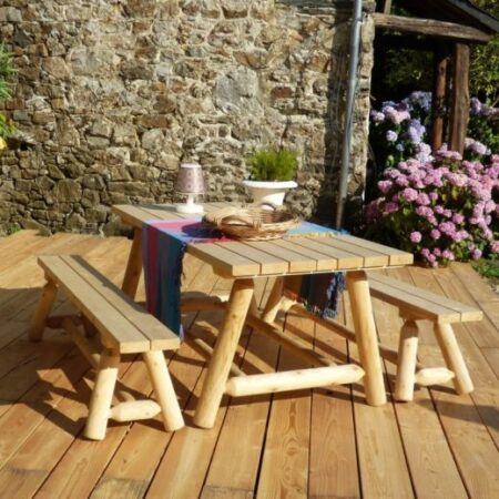 Table et 2 Bancs Cèdre Blanc